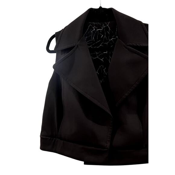 lululemon Vest 8 - Picture 13 of 13